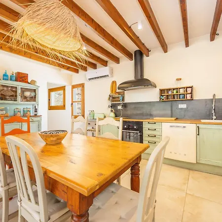 Sora Dos Luas Holiday home Pollenca